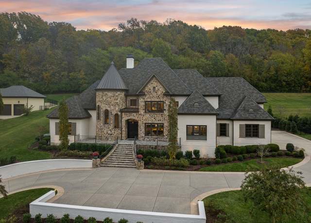 Property at 822 Windstone Blvd, Brentwood, TN 37027, 5 beds, 6 baths