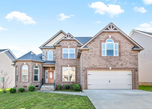 Property at 1125 Hilliard Ln, Clarksville, TN 37042, 5 beds, 3 baths