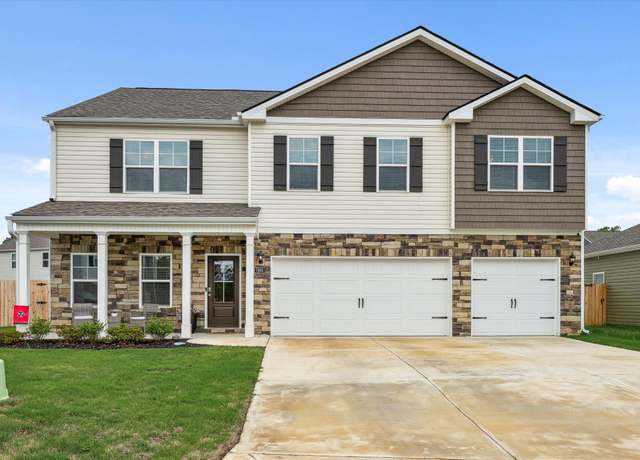 Property at 7461 Madelia Ct, Hixson, TN 37343, 5 beds, 4.5 baths