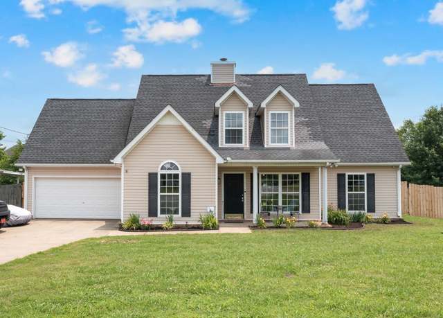 Property at 681 Crescent Rd, Murfreesboro, TN 37128, 4 beds, 3 baths