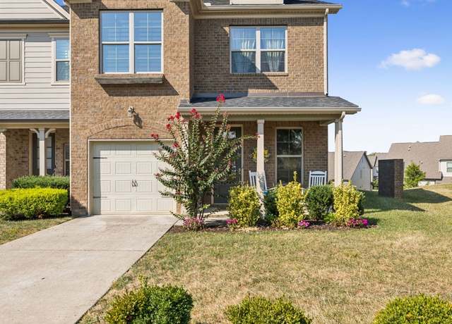 Property at 2612 Wellesley Square Dr, Thompsons Station, TN 37179, 3 beds, 2.5 baths