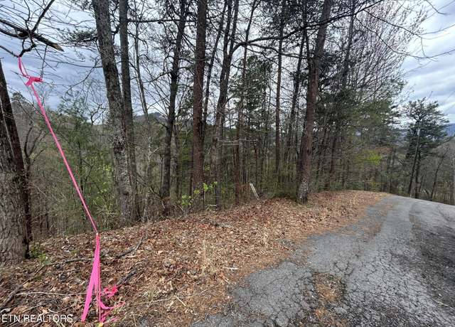Property at 7 Shagbark Hickory Rdg, TN 37862