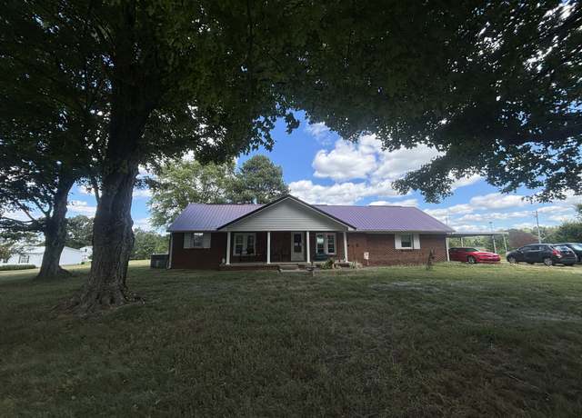 Property at 1270 Mount Olive Rd, Westmoreland, TN 37186, 4 beds, 2 baths