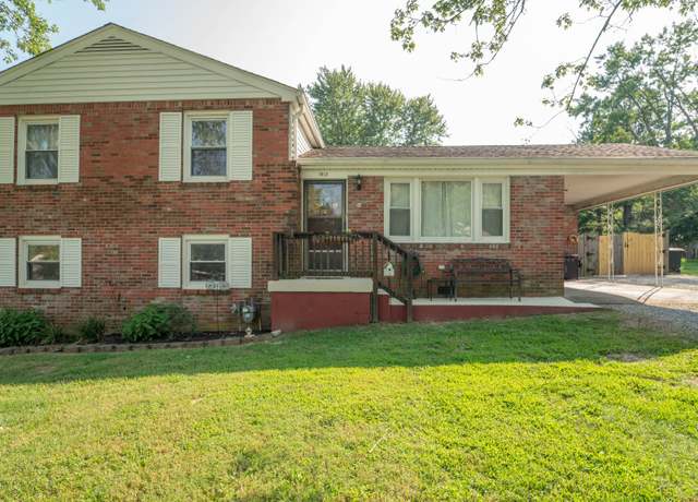Property at 1012 Dickens St, Greenbrier, TN 37073, 4 beds, 1.5 baths