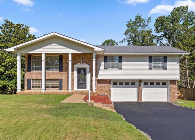 Property at 1340 Michael Ln, Hixson, TN 37343, 3 beds, 3 baths