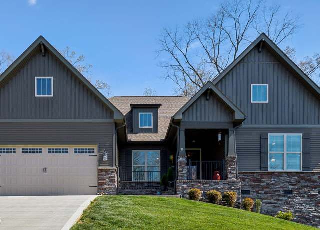 Property at 324 Oostanali Cir, Loudon, TN 37774, 4 beds, 2.5 baths