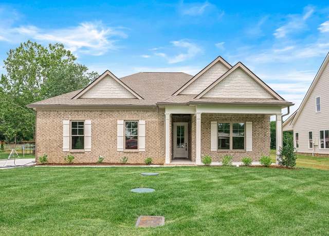 Property at 504 Gresham Ln, Murfreesboro, TN 37129, 4 beds, 2.5 baths