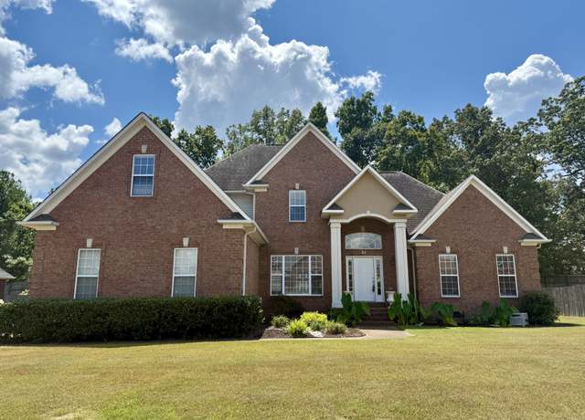 Property at 28 Beckford Cv, Jackson, TN 38305, 4 beds, 2.5 baths