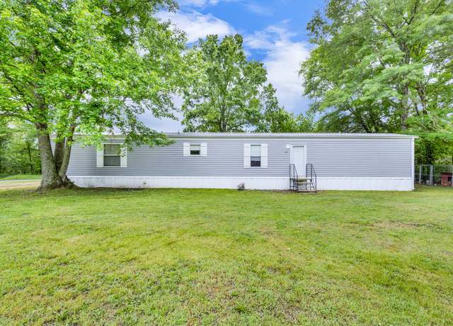 Property at 245 Henderson Rd, Hohenwald, TN 38462, 3 beds, 2 baths