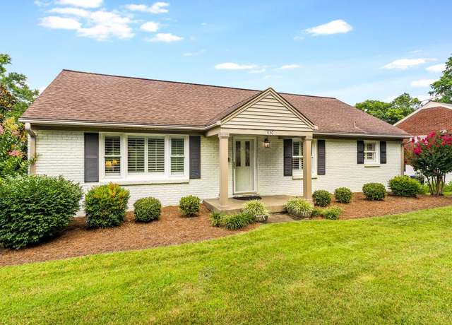 Property at 830 Hillwood Blvd, Nashville, TN 37209, 4 beds, 2 baths