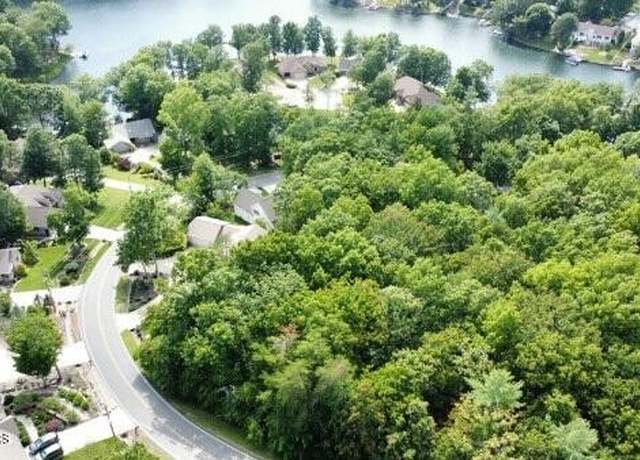 Property at 154 Markham Ln, Crossville, TN 38558