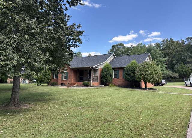 Property at 706 Silver Springs Dr, Mount Juliet, TN 37122, 3 beds, 2 baths