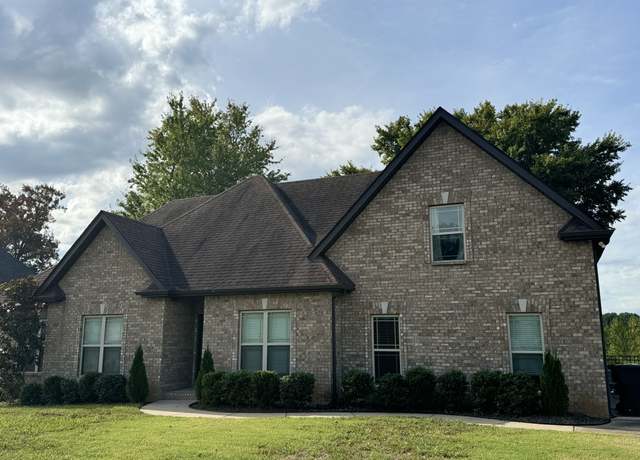 Property at 3213 Shady Forest Dr, Murfreesboro, TN 37128, 3 beds, 3 baths