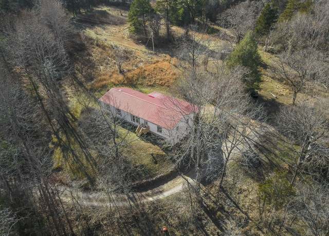 Property at 819 Horner Rd, Cookeville, TN 38501, 3 beds, 1.5 baths
