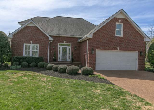Property at 2407 Taylor Close, Murfreesboro, TN 37130, 3 beds, 2.5 baths