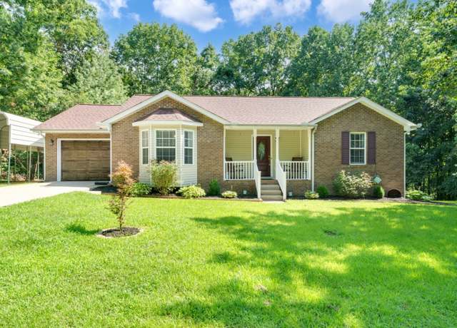 Property at 217 Red Oak Rd, Dover, TN 37058, 3 beds, 2 baths