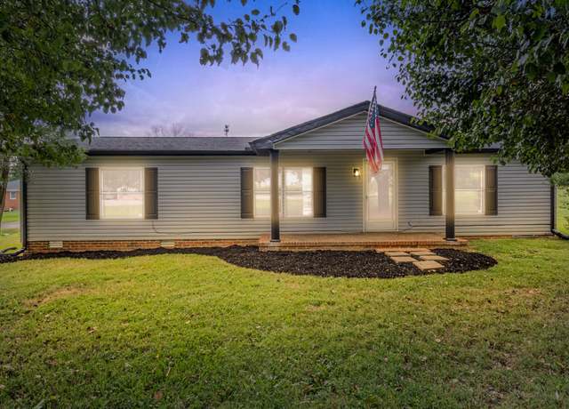 Property at 1715 Old Highway 31 E, Westmoreland, TN 37186, 3 beds, 2 baths