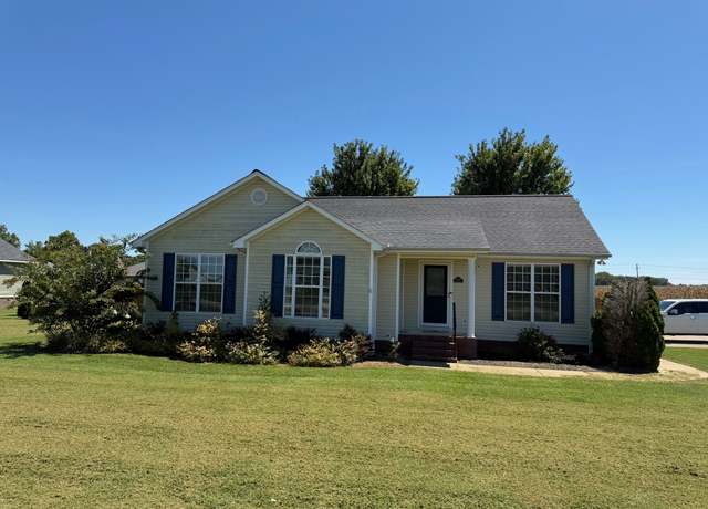 Property at 110 Kitty Meyer Ln, Loretto, TN 38469, 3 beds, 2 baths