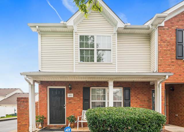 Property at 1011 Wolves Den Pl, Murfreesboro, TN 37128, 2 beds, 2.5 baths