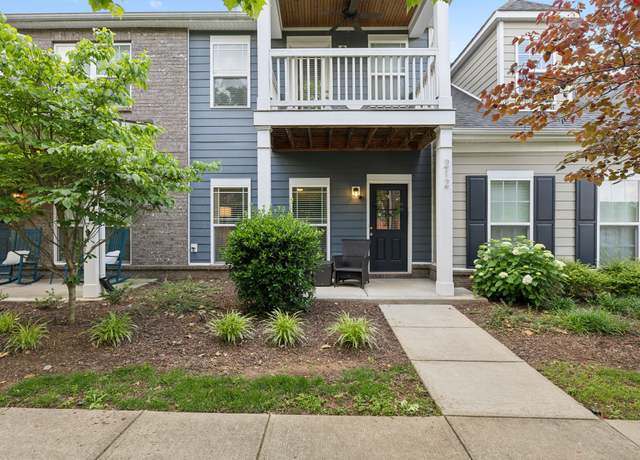 Property at 212 Walden Village Ln, Nashville, TN 37210, 2 beds, 2.5 baths
