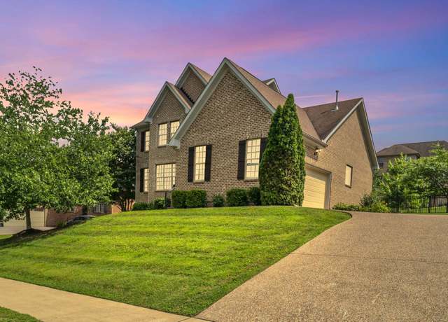 Property at 147 N Shadowhaven Way, Hendersonville, TN 37075, 4 beds, 2.5 baths