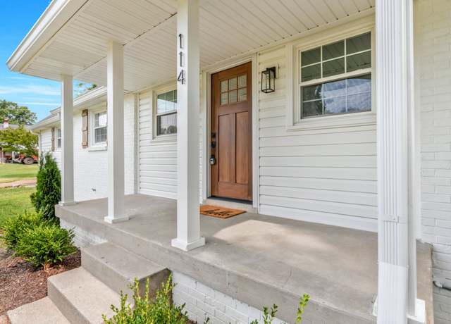 Property at 114 Luna Ln, Hendersonville, TN 37075, 4 beds, 2.5 baths