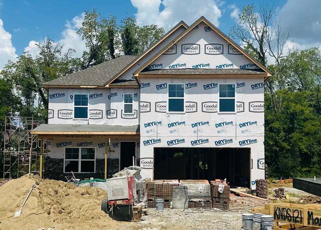 Property at 516 Triple Crown Cir, Gallatin, TN 37066, 5 beds, 4 baths