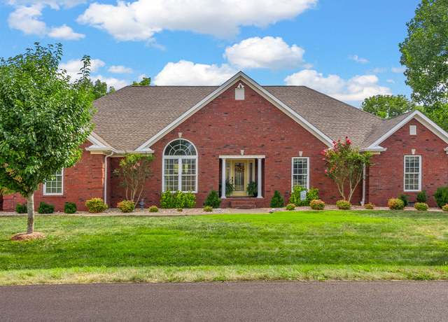 Property at 165 Romeo Dr, Hopkinsville, KY 42240, 4 beds, 2.5 baths
