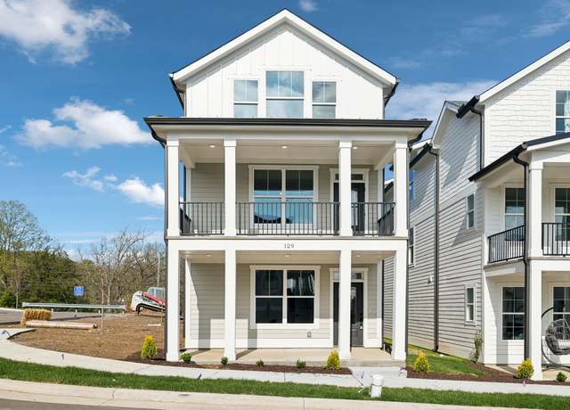 Property at 129 Stella Dr, Nashville, TN 37209, 4 beds, 3.5 baths