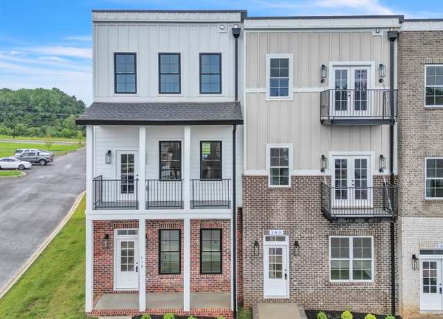 Property at 179 Charleston Ave, Pleasant View, TN 37146, 3 beds, 3.5 baths