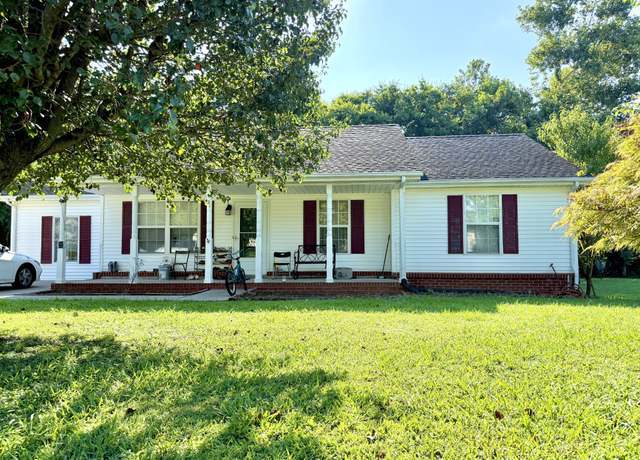 Property at 726 Mason Tucker Dr, Smyrna, TN 37167, 3 beds, 2 baths