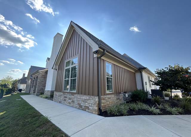 Property at 316 Flag Ct, Gallatin, TN 37066, 3 beds, 3.5 baths