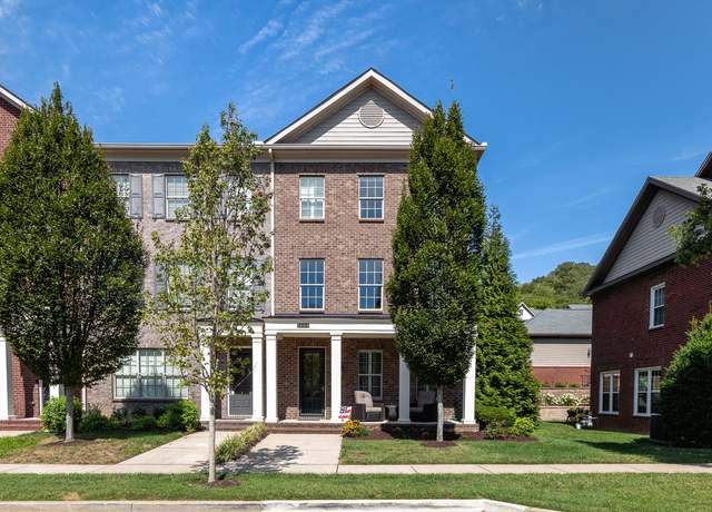 Property at 1409 Moher Blvd, Franklin, TN 37069, 3 beds, 3.5 baths