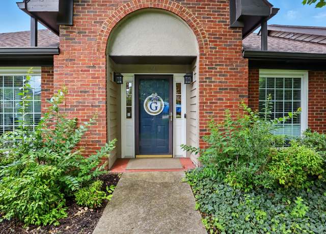 Property at 235 Highland Villa Cir, Nashville, TN 37211, 4 beds, 3 baths