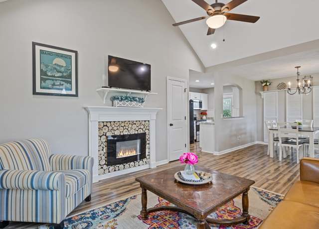 Property at 736 Verona Ave, Lewisburg, TN 37091, 3 beds, 2 baths