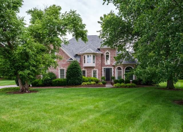 Property at 216 Lake Ridge Ct, Franklin, TN 37069, 4 beds, 3.5 baths