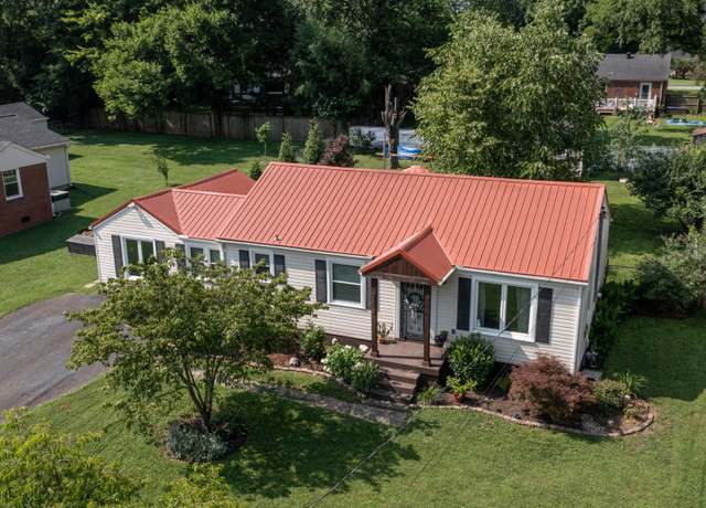 Property at 2318 Shadow Ln, Nashville, TN 37216, 2 beds, 1 bath