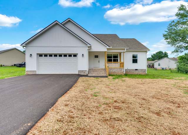 Property at 288 Westwood Dr, Sparta, TN 38583, 3 beds, 2 baths