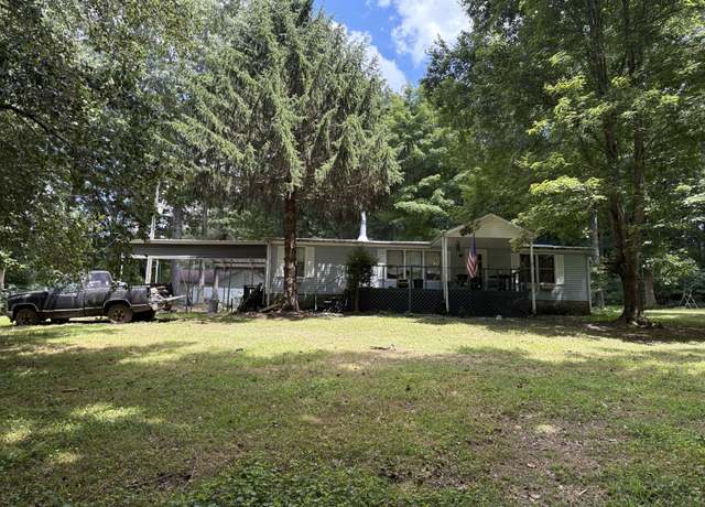 Property at 3009 Sweethome Rd, Chapmansboro, TN 37035, 3 beds, 2 baths