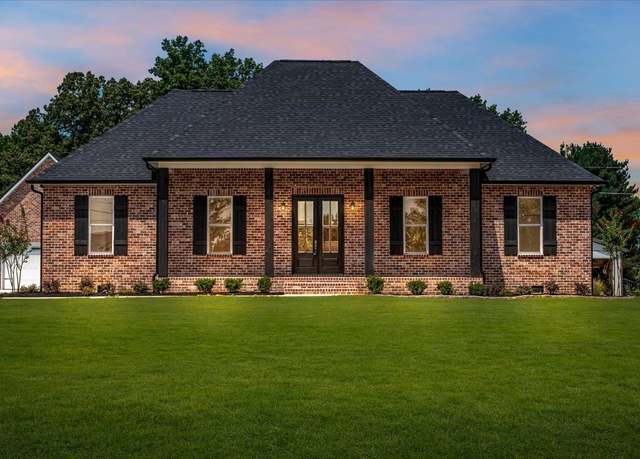Property at 2351 Allen Ferry Rd, Smithville, TN 37166, 3 beds, 2.5 baths