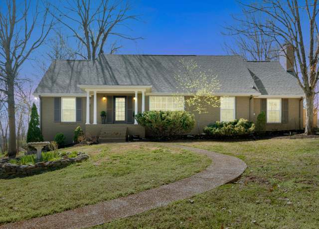 Property at 409 Cunniff Pkwy, Goodlettsville, TN 37072, 4 beds, 3.5 baths