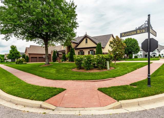 Property at 1200 Charles Reed Ct, Gallatin, TN 37066, 5 beds, 4.5 baths