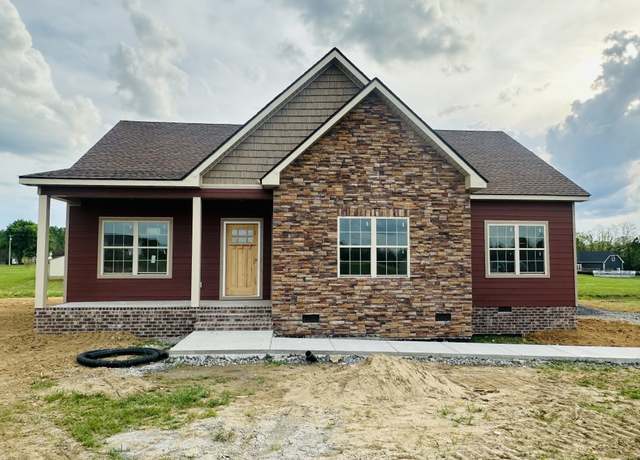 Property at 219 Cheney Ln, Lafayette, TN 37083, 3 beds, 2 baths