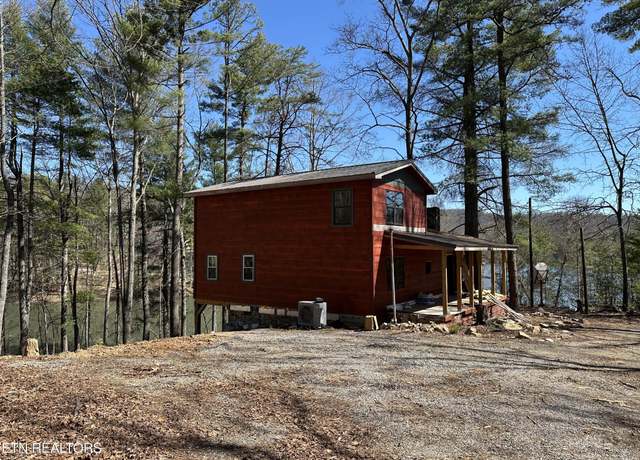 Property at 5816 Hideaway Trl, Tallassee, TN 37878, 3 beds, 2 baths