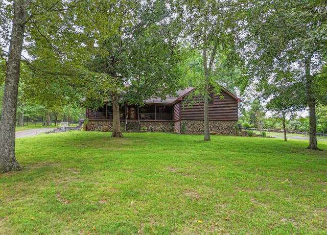 Property at 118 Robert Simmons Rd, Westmoreland, TN 37186, 3 beds, 3 baths