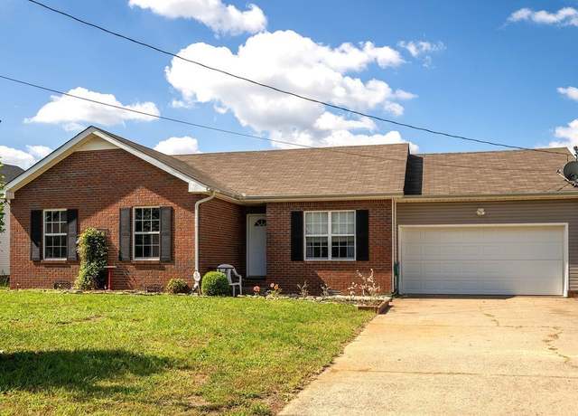 Property at 3763 Misty Way, Clarksville, TN 37042, 3 beds, 2 baths