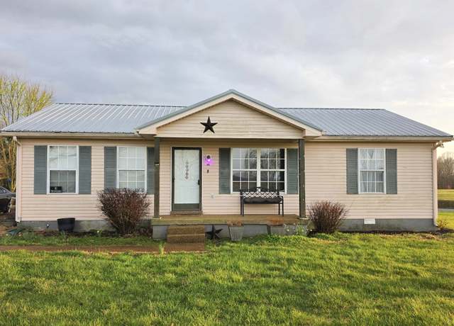 Property at 560 Gregory Rd, Westmoreland, TN 37186, 3 beds, 2 baths