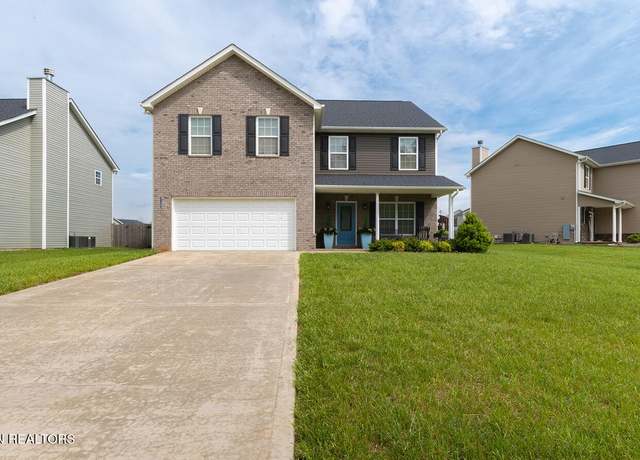 Property at 3125 Dominion Dr, Maryville, TN 37803, 3 beds, 2.5 baths