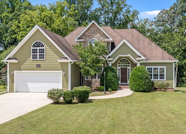 Property at 995 Dripping Springs Rd, Winchester, TN 37398, 3 beds, 2.5 baths