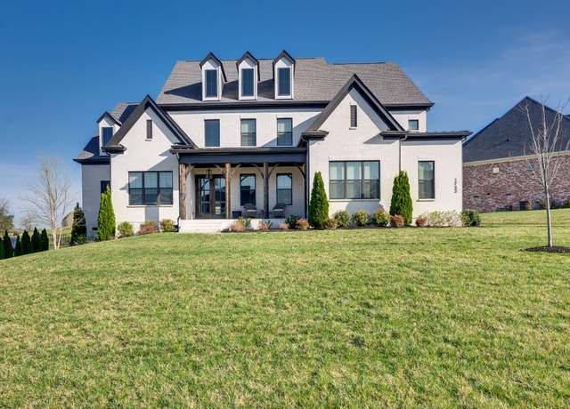 Property at 1753 Barrow Ln, Brentwood, TN 37027, 5 beds, 5.5 baths